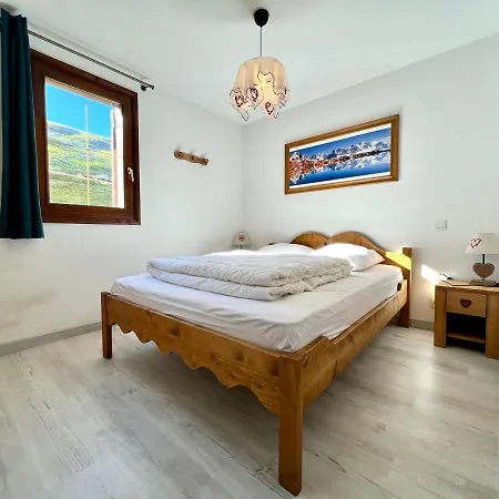 6 Pers, Piscine, Parking, Pied Des Pistes, - Fr-1-505-88